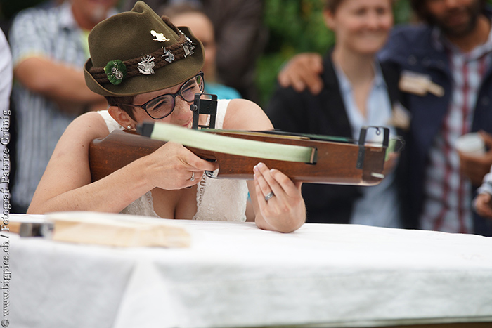 Hochzeitsreportage Armbrust Schiessen Graben bei Langenthal