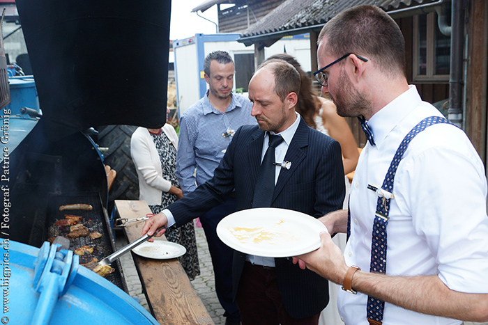 Essen holen an der Hochzeit