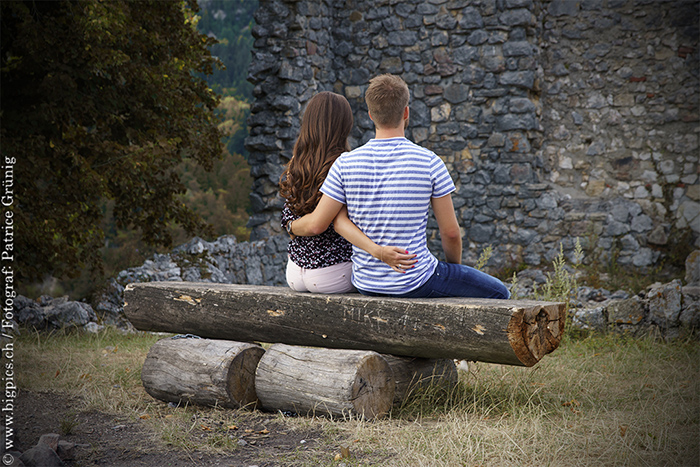 Outdoor Partnershooting für verliebte